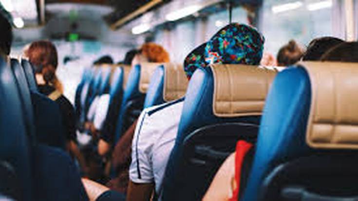 15 eta 18 urte bitarteko gaztetxoek, bestabusa erabiltzeko gurasoen baimena beharko dute