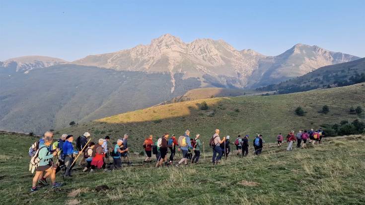 Arkupeak elkarteko mendizaleek Pirinioetan egin dute abuztuko txangoa