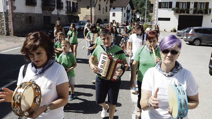 Oronoz-Mugairiko bestetara joateko Gan-torri bus zerbitzua izanen da larunbatean