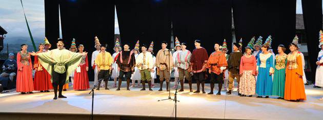 Amaiur 2012 Haien Ametsa gurea da ikuskizuna Maulera