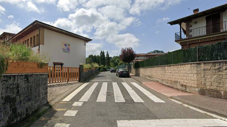 Elizondoko Mendinueta karrika moztuko dute bihar arratsaldean