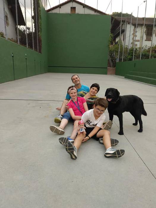 Haurren minbizia ikertzeko, Lukas panpina eskualdean dabil