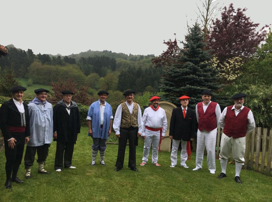 Txanbela otxoteak kontzertua eskainiko du maiatzaren 1ean Elizondon