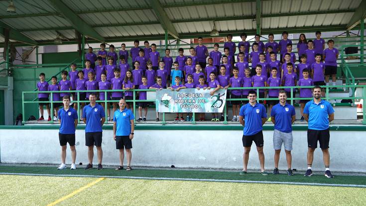 Erriberako Futbol Eskolaren Lesakako campusaren bigarren txandan ari dira