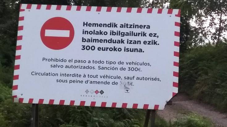 Berako Kaule auzoko bizilagunak kexu debekatutako mendi pistetara ibilgailuak sartzen direlako
