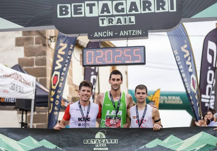 Aimar Otxoteko lesakarra bigarren izan da V. Betagarri Trail lasterketan