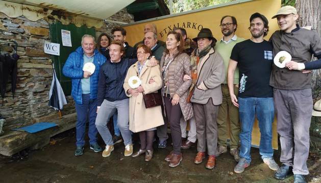 Etxalarko Usategietako VIII. gastronomia lehiaketan Arantzako Burladak lortu du urrezko paleta