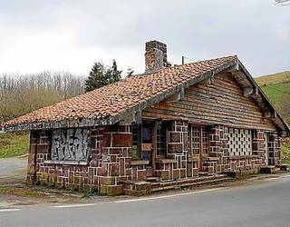 Lizarietako hegaztien interpretazio zentroa kudeatzeko aukera eman du Etxalarko Udalak