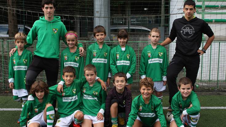 Beti Gazteko futbol taldeko alebin eta benjaminen gurasoekin bilera eginen dute gaur arratsaldean Lesakan