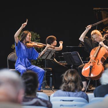 Off Festibaleko musika emanaldia izanen dute buruilaren 18an Senperen