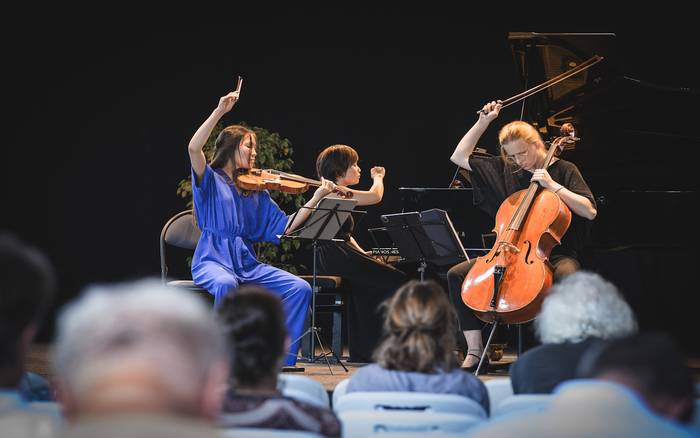Off Festibaleko musika emanaldia izanen dute buruilaren 18an Senperen