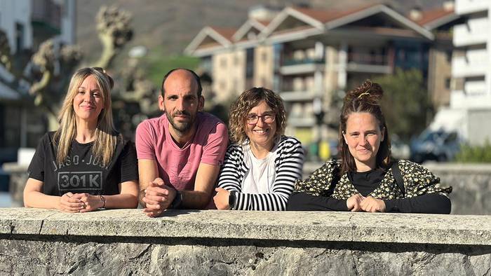 «Kultur Aroa hausnarketarako tresna izatea nahi genuke»