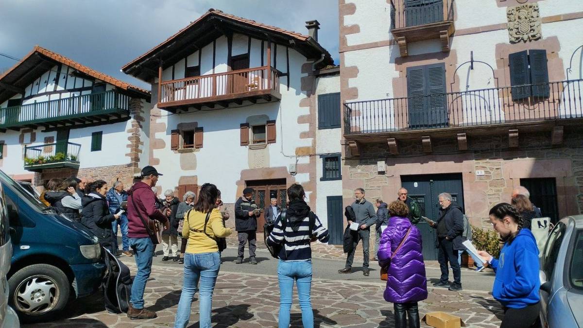 Baztan Kantuz Azpilkuetan izanen da igandean