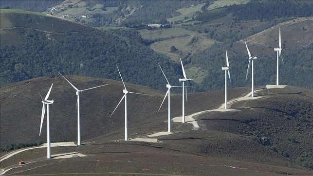 Goizueta, Arano eta Hernani artean «neurri haundiko poligono eoliko bat» paratzeko asmoa dutela ohartarazi du Sustrai Erakuntza Fundazioak
