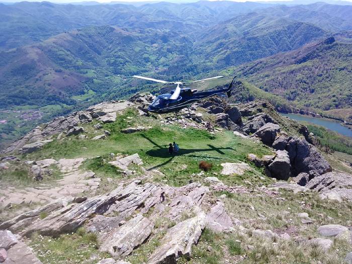 Mendaurko baseliza berritzen hasiak dira