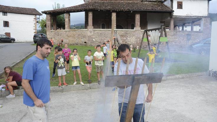 Elbeteko bestak ospatuko dituzte ortzegunetik igandera