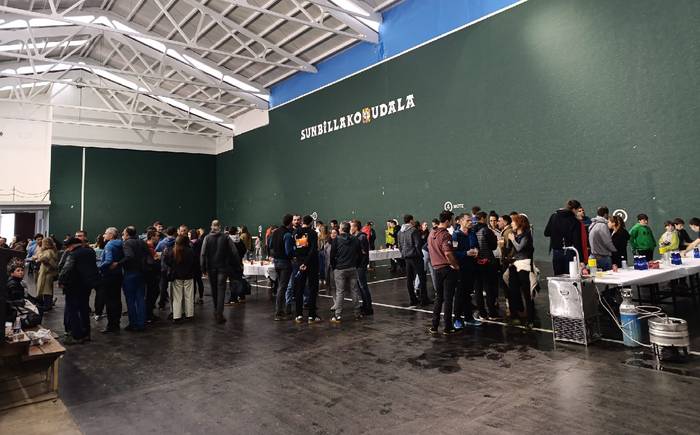 Sunbillako mendi duatloiaren aldeko bingoa eta talo jatea abenduaren 21ean