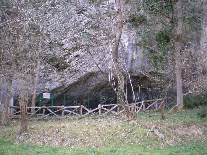 Ondarearen jardunaldien barne, Berroberriko leizeak ikusteko aukera larunbatean Urdazubin