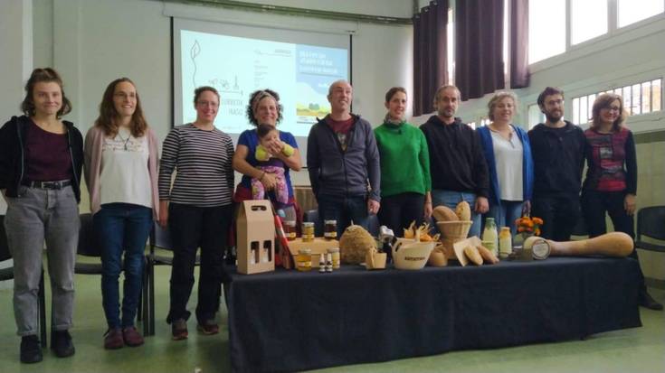 Elikagai ekoizle berrien alde