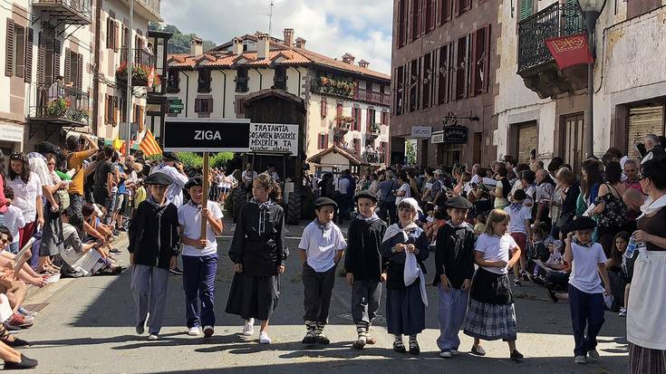 Kolokan dago Baztandarren Biltzarra Covid-19 birusak eragindako pandemiaren ondorioz