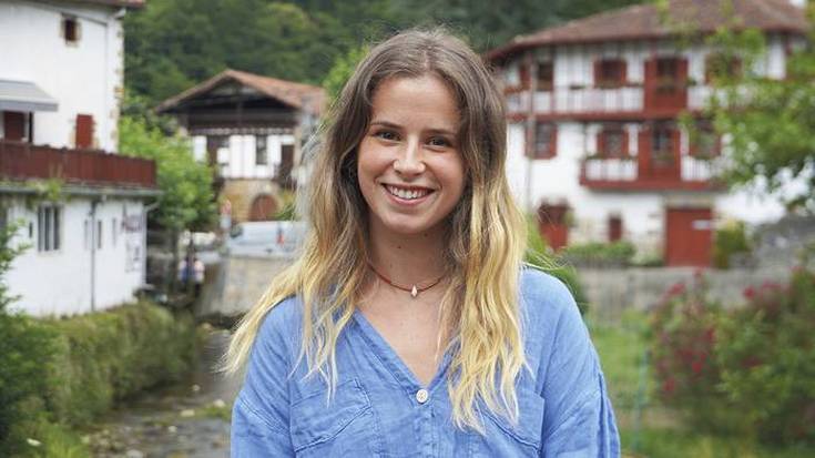 Alaitasuna eta besta giroa nagusi dira Berako bestak iragartzeko irudian