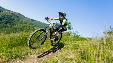 140 txirrindularik parte hartu dute Lesakako III. Bizibide Enduro lasterketan