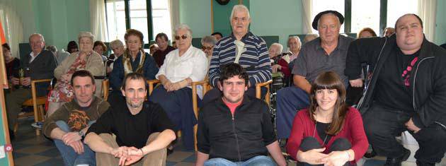 Giro eta animazio ederrean burutu da Berako San Jose Zahar Etxeko Aste Kulturala