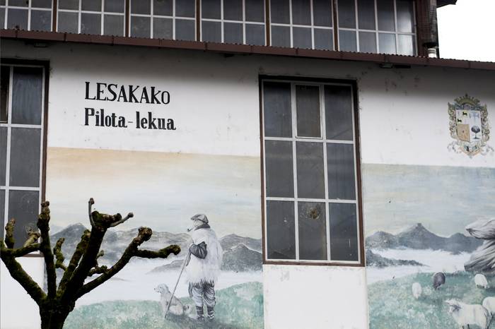 Lesakako pilotalekua itxita egonen da abuztuaren 3tik 14ra