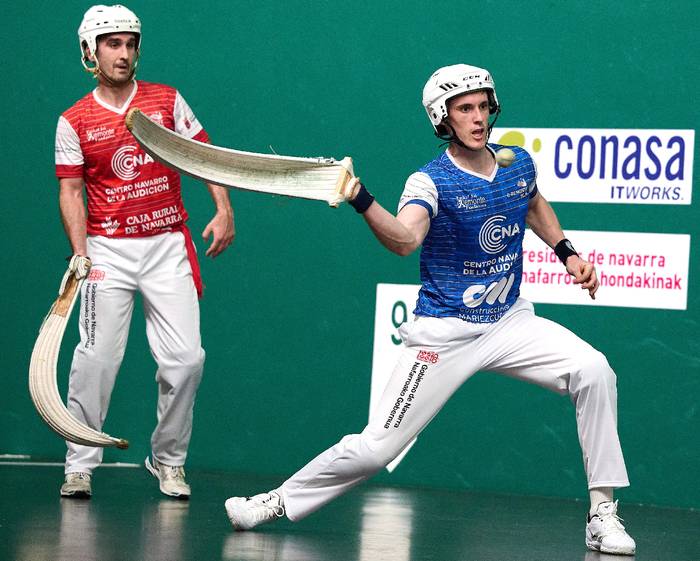 Ionek eta Otanok jokatuko dute eguberrietako buruz buruko erremonte txapelketaren lehen finalerdia ortziralean Agoitzen