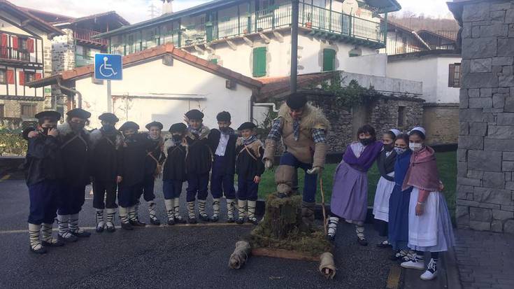 Olentzero lehiaketak ez zuen 75. Urteurrena ospatzerik izan Lesakan