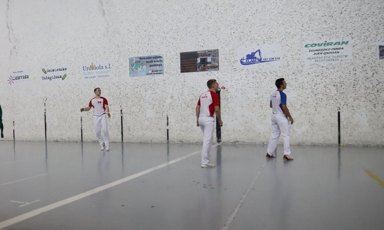 Espainiako klub arteko pilota txapelketaren azken faserako sailkatu da Umore Ona