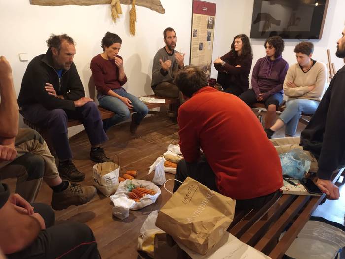 Baztan-Bidasoko arto barietateak eta kultura gastronomikoa indartzeko lanean hasiak dira