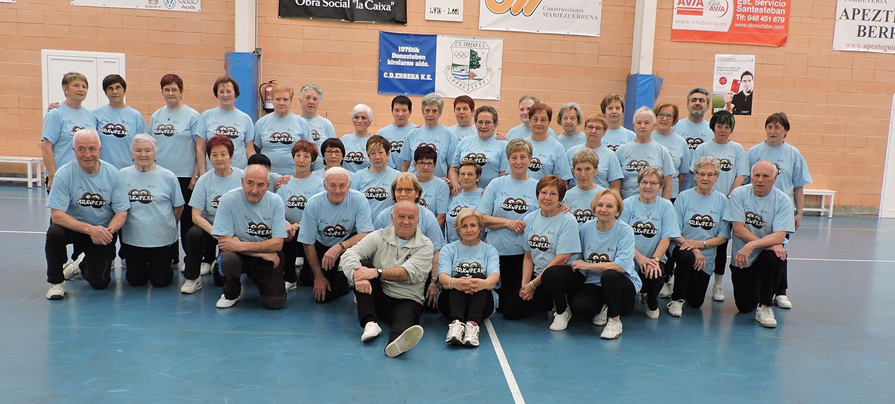 44 bazkide bildu ditu Arkupeak elkartearen Gimnasia Egunak