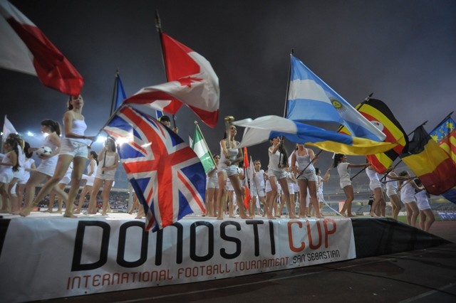 Donosti Cup nazioarteko futbol txapelketako partidak jokatuko dituzte Beran eta Lesakan