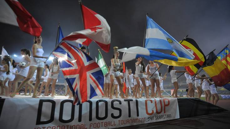 Donosti Cup nazioarteko futbol txapelketako partidak jokatuko dituzte Beran eta Lesakan