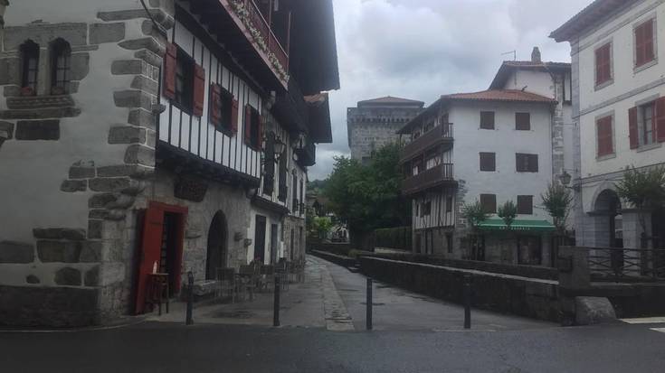 Oinezkoen espazioa zabaltzeko egokitze lanak hasi dituzte Lesakan