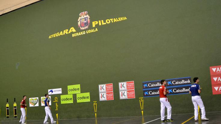 Abuztuaren 2an Beran jokatuko den pilota jaialdirako sarrerak salgai paratu dituzte