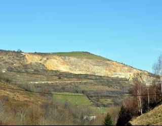 Arritxuri harrobirat egin nahi duten bide berriaren kontrako alegazioak aurkeztu ditu Almandozko Herriak