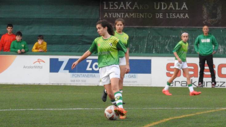 Datorren denboraldian futbolean aritzeko deialdia egin die Beti Gaztek emakumeei
