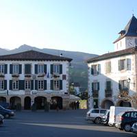 Herriko bozen karietara, Sarako hautagaiekin eztabaida publikoa eginen dute bihar Saran