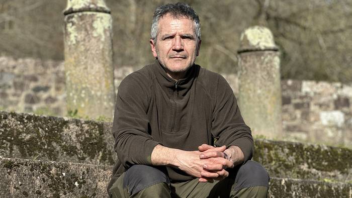 «Gazteak gelditzen ez badira, Oieregi oporretarako herri bihurtzen ahal da»