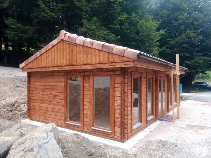 Interpretazio zentroa egiten ari dira Leurtzan