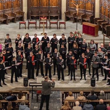 Zaria Koru Eskolaren emanaldia Beran