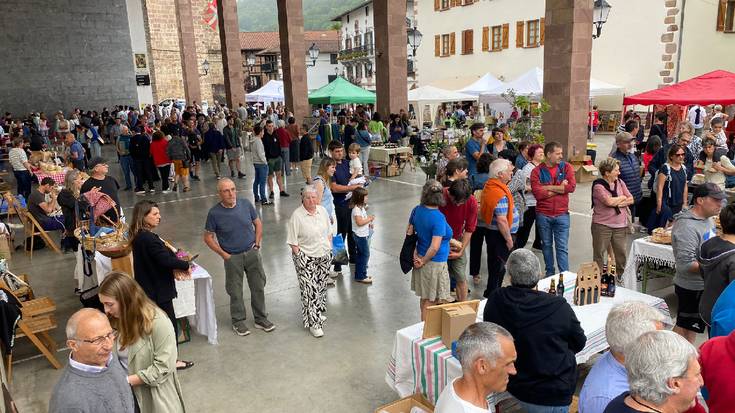 Altxatak dena prest du igande honetan Etxalarko XXXIII. Gasna eta Artisau Feria ospatzeko