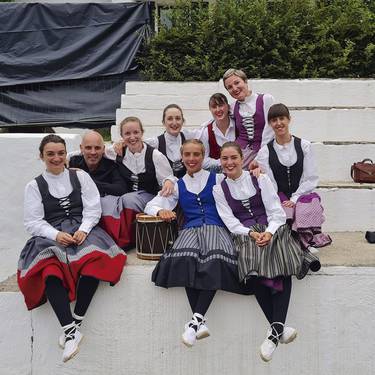 Dantzari ttikien topaketa eginen dute martxoaren 22an Saran