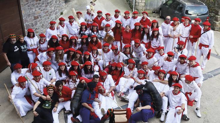 Dena prest dute Goizuetan inauteak ospatzeko