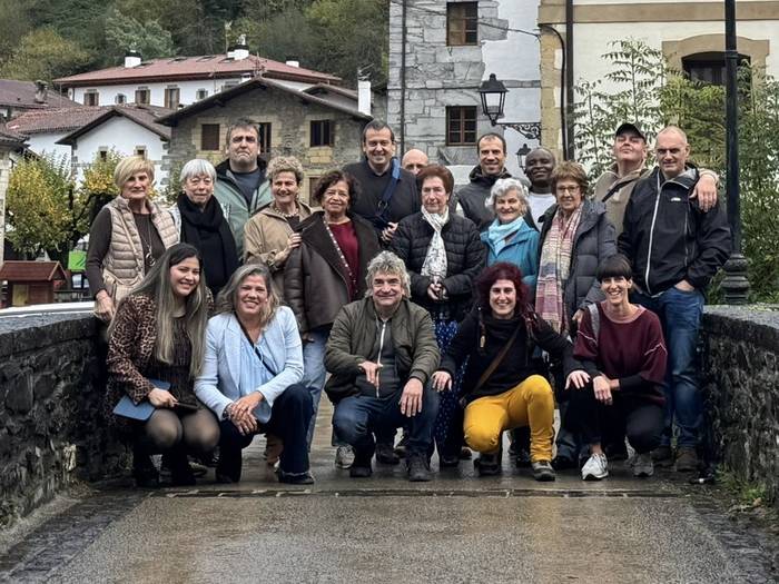 Ederki ibili dira Goizuetako Etorkinen Egunean