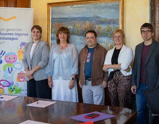 Nafarroako Gobernuak eta Taupak euskararen erabilera soziala sustatzeko lankidetza indartu dute