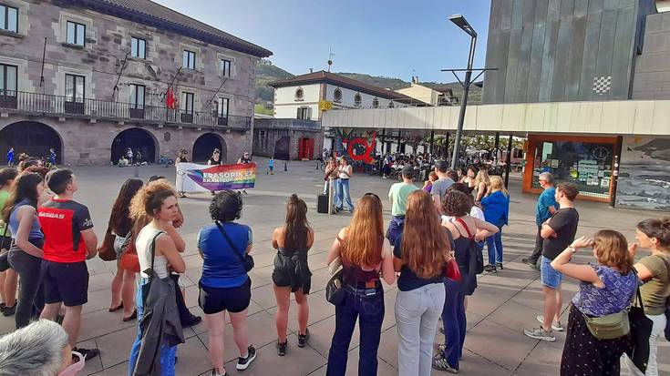 Iruñeko hilketa matxista salatzeko elkarretaratzea eginen dute ortziralean Elizondon