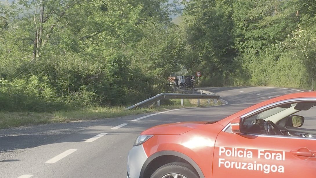 Txirrindulari bat hil da Otsondoko errepidean auto batek harrapatuta eta gidariak ihes egin du